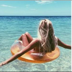 Meet your Posher, Sienna